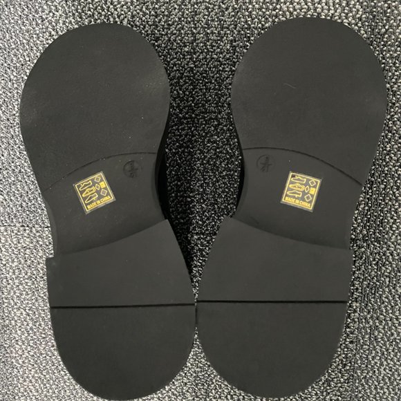 Truffle Collection Side Zip Ankle Boots With Quilting - Black - US 10 - NWOT - Picture 7 of 7